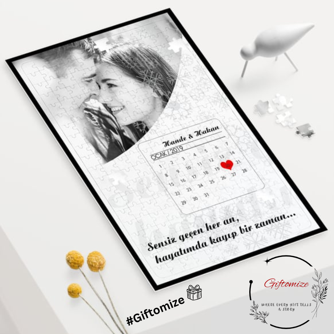 Love Puzzle and anniversary Calendar